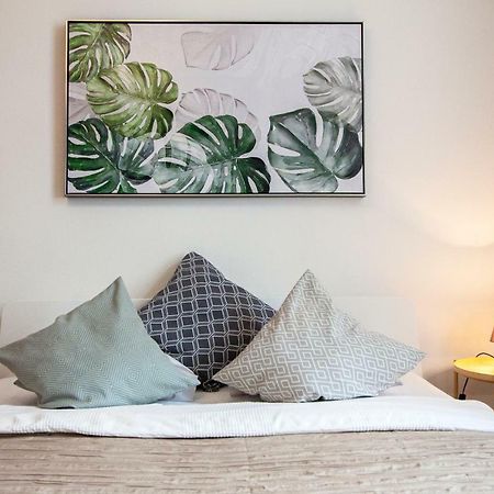 Nejedleho Apartmeet プラハ エクステリア 写真