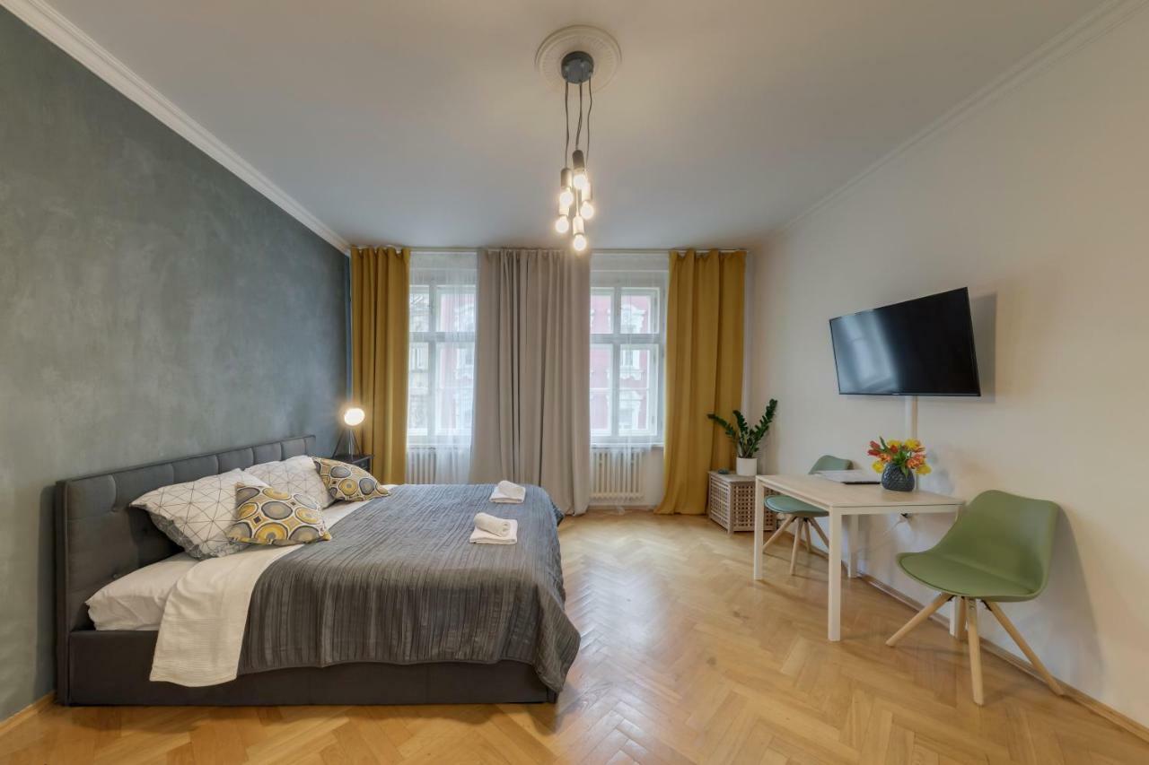 Nejedleho Apartmeet プラハ エクステリア 写真